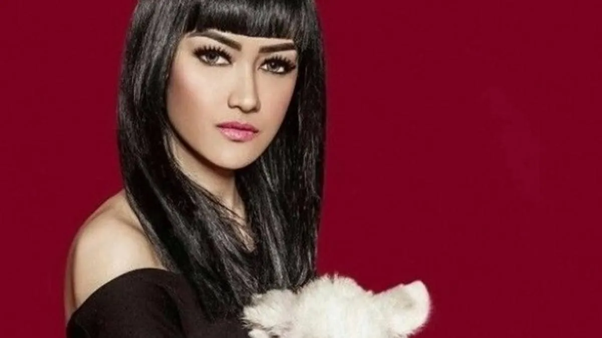 Harta Peninggalan Julia Perez Dilelang untuk Amal