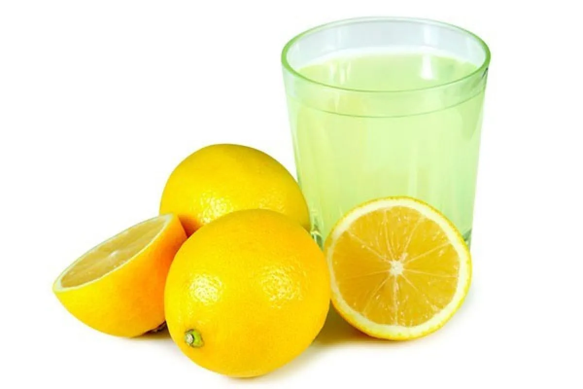 Minuman Sehat untuk Atasi Sembelit dengan Biji Chia dan Lemon