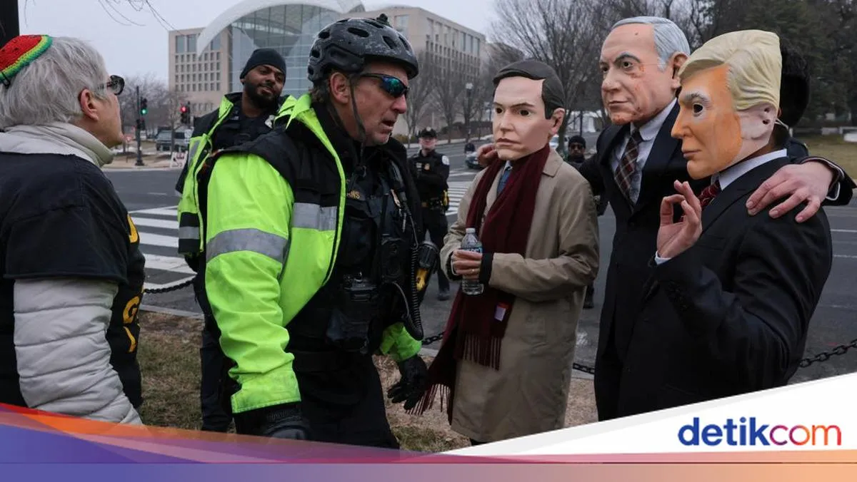 Aksi Unjuk Rasa Warnai Pertemuan Dewan Perdamaian di Washington