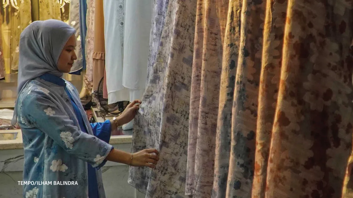 Gamis Cheongsam dan Rompi Jadi Tren Busana Ramadan 2026
