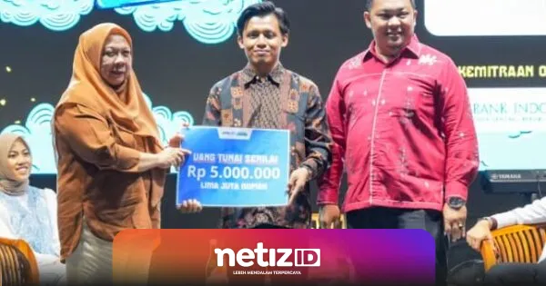 Penghargaan untuk Guru Najib Nadir di HUT Sulawesi Tengah: Dedikasi Mengajar di Daerah Terpencil