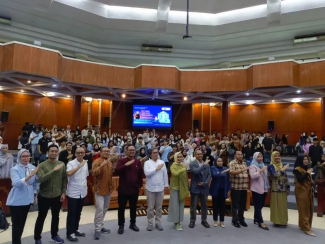 Fakultas Vokasi UB Bahas Pentingnya Mentalitas Global untuk Generasi Muda