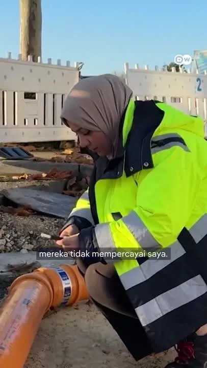 Hawraa Al-Hashemi: Insinyur Perempuan yang Mematahkan Stereotip