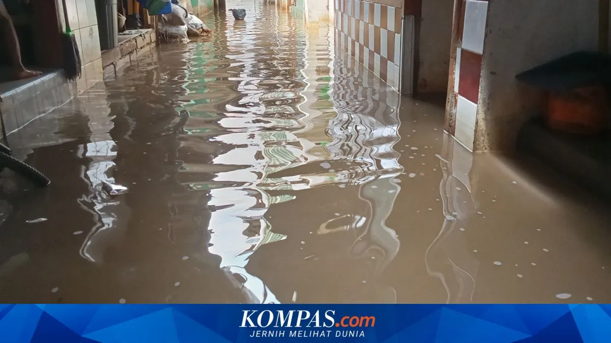 Curah Hujan Tinggi Sebabkan Banjir di Jakarta, 12 RT Terdampak