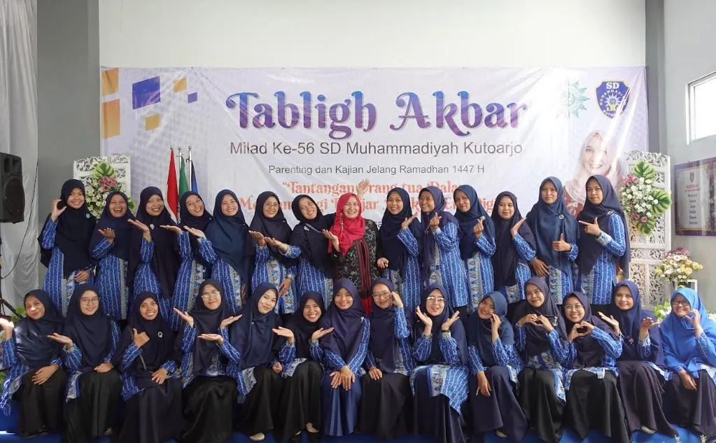 Peringatan Milad ke-56 SD Muhammadiyah Kutoarjo Fokus pada Parenting di Era Digital
