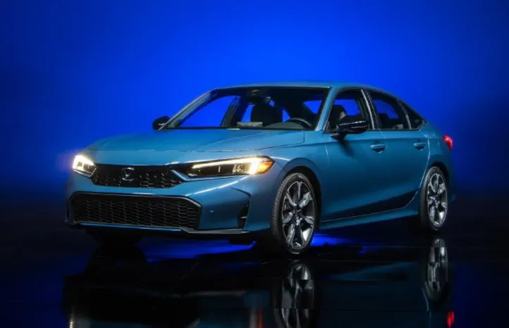 Honda Civic Hybrid Raih Penghargaan Edmunds Top Rated Car Award 2026
