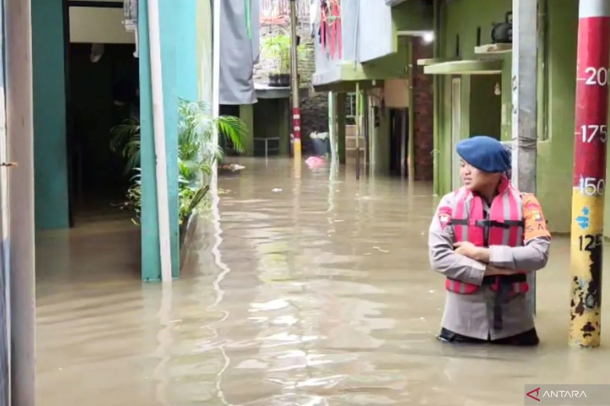 Warga Kebon Pala Dukung Normalisasi Kali Ciliwung untuk Atasi Banjir
