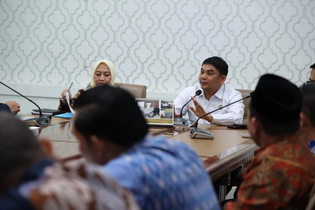 Pemkab Tanah Bumbu Awali Penataan Kabel untuk Kota yang Lebih Rapi