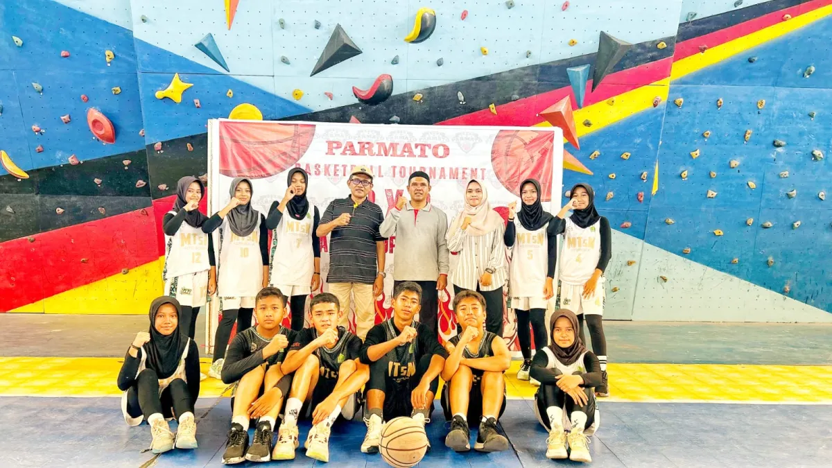 MTsN Kota Solok Raih Juara I Turnamen Basket 3x3 Parmato Cup II