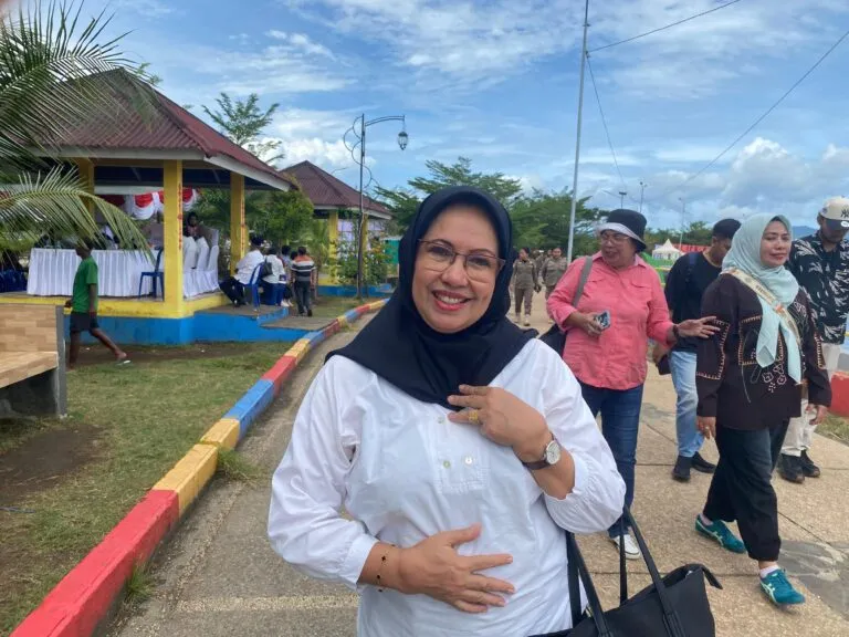 Ambon Mulai Digitalisasi Bansos, Warga Diharuskan Miliki e-KTP