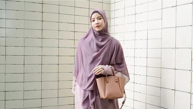 Artis Sinetron yang Hijrah: Perjalanan Spiritual Menuju Kehidupan yang Lebih Baik