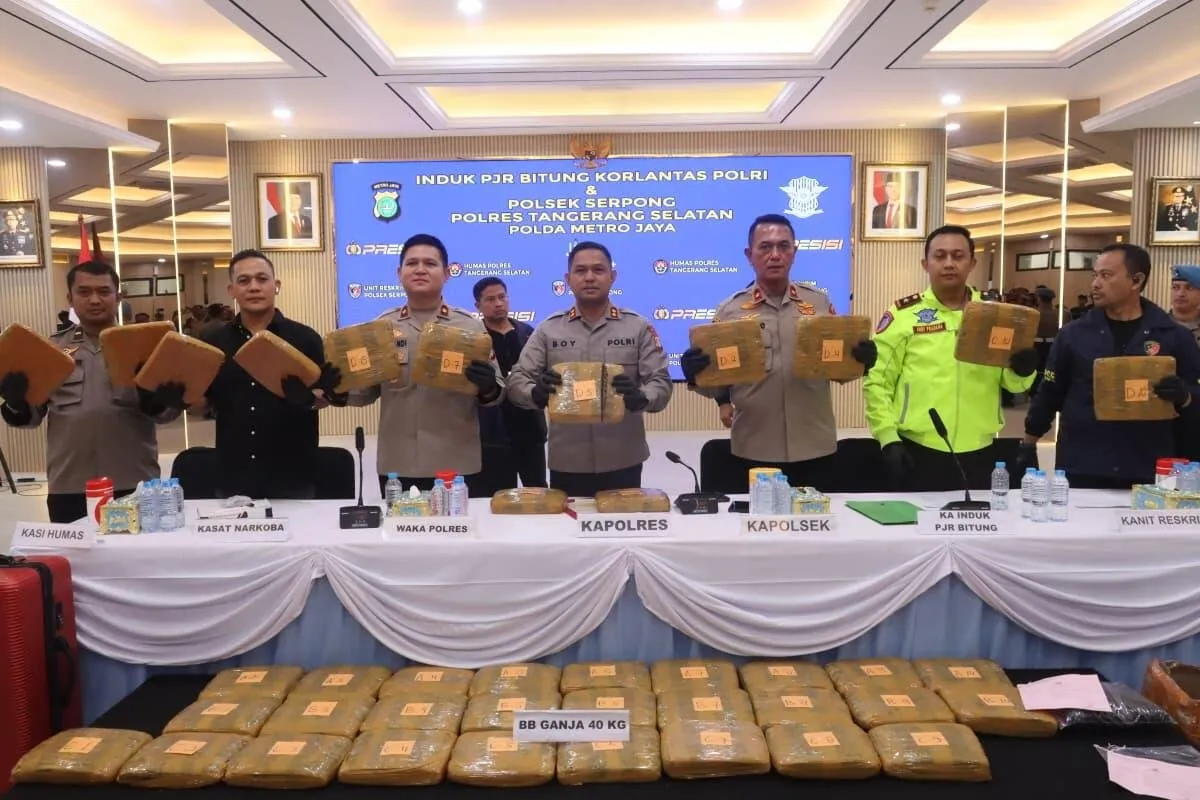 Polisi Gagalkan Penyelundupan 40 Kg Ganja di Tol dengan Modus Travel