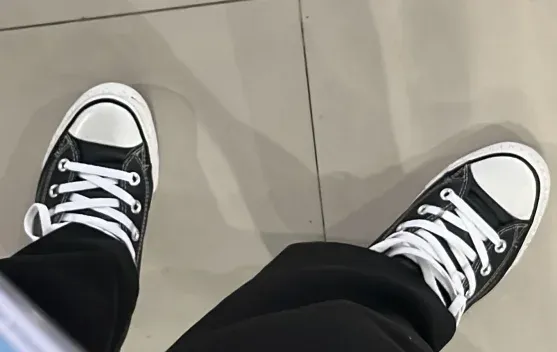 Kisah Kebangkitan Converse: Dari Raja Basket ke Ikon Gaya Hidup