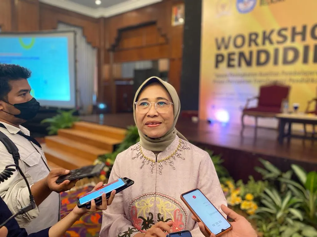 Hetifah Sjaifudian: Kecerdasan Buatan Sebagai Alat Bantu Jurnalis, Bukan Pengganti
