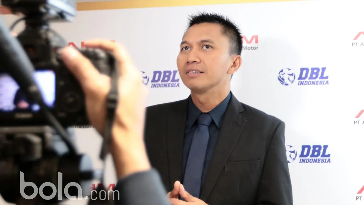 Pandangan Azrul Ananda tentang Pengembangan Basket dan Sepak Bola di Indonesia