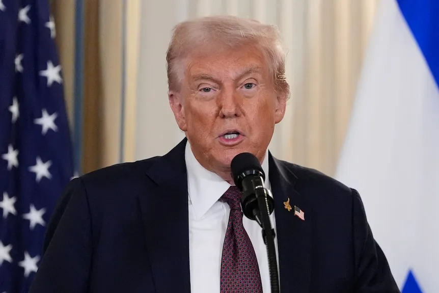 Trump Hadapi Tantangan Hukum Besar Setelah Pembatalan Tarif oleh Mahkamah Agung
