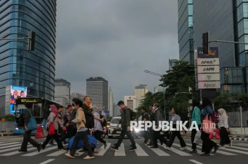 Pemprov Jakarta Menunggu Regulasi Pusat untuk Penetapan UMP 2026