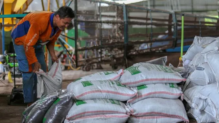 RINDU UGM: Laboratorium Inovatif Pengelolaan Sampah Berbasis IoT