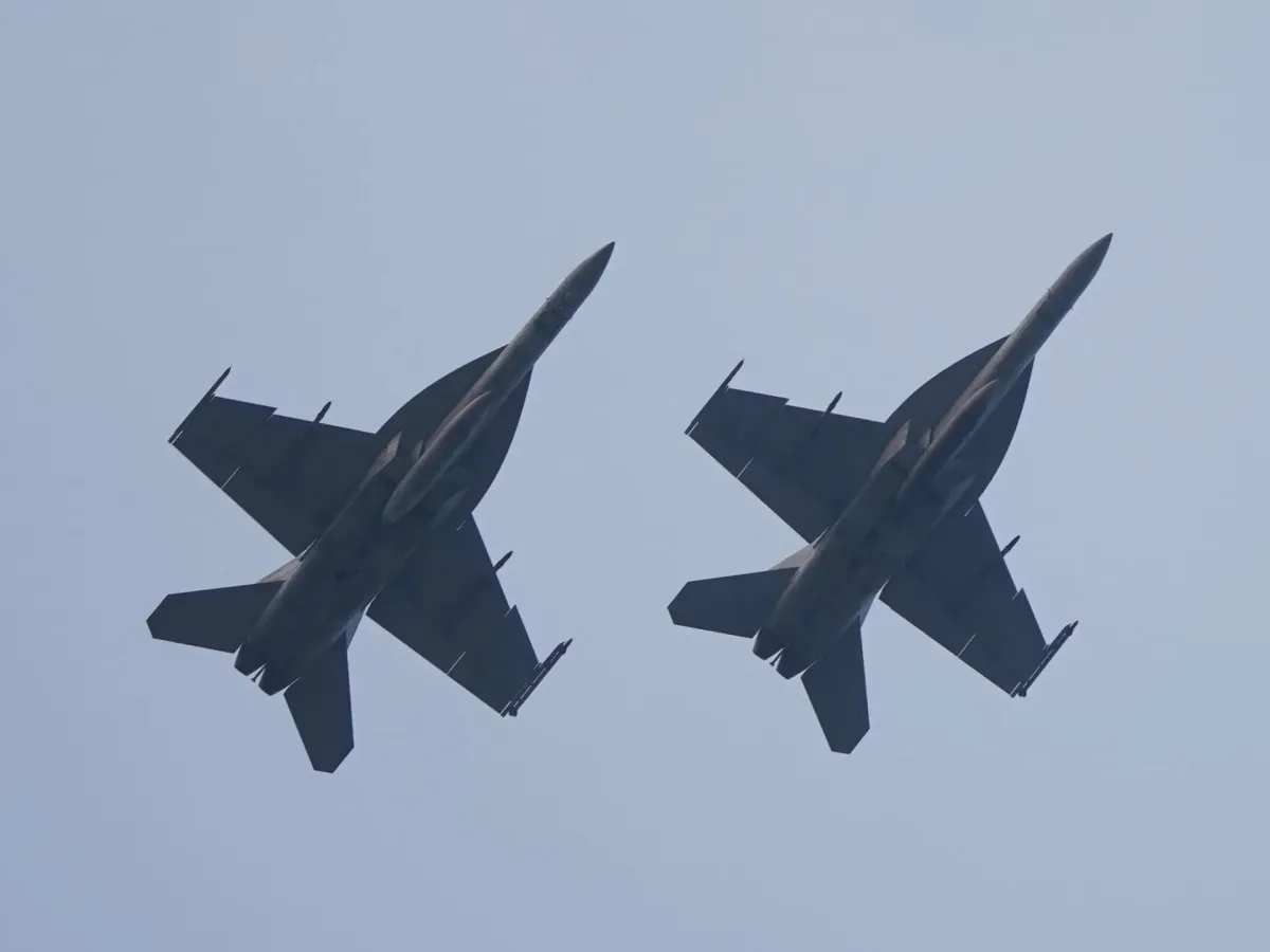 Pesawat Tempur AS Mencegat Pesawat Militer Rusia di ADIZ Alaska