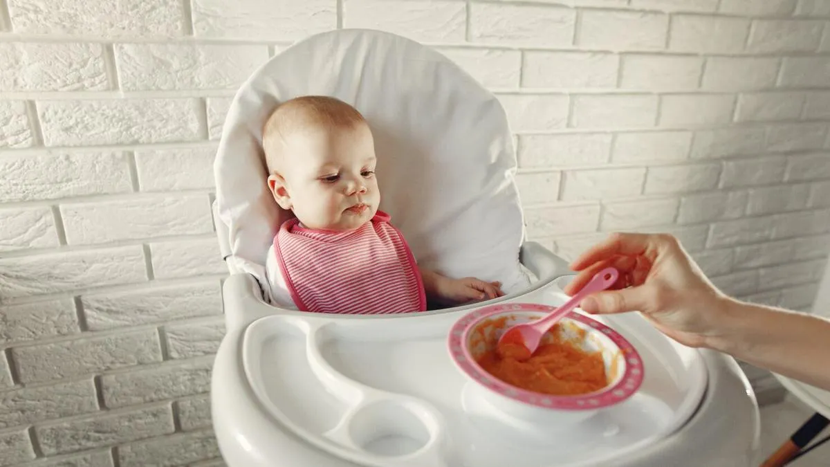 Empat Syarat Penting Pemberian MPASI yang Aman dan Tepat untuk Bayi