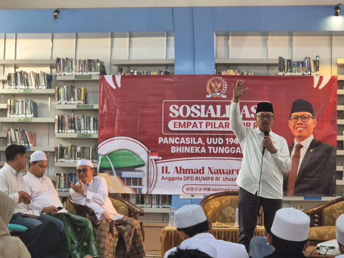 Senator Ahmad Nawardi Dorong Mahasiswa Pahami 4 Pilar MPR di Surabaya