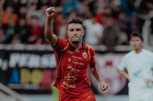 Persija Jakarta Menang 2-1 atas PSM, Samai Poin Persib di Puncak Klasemen
