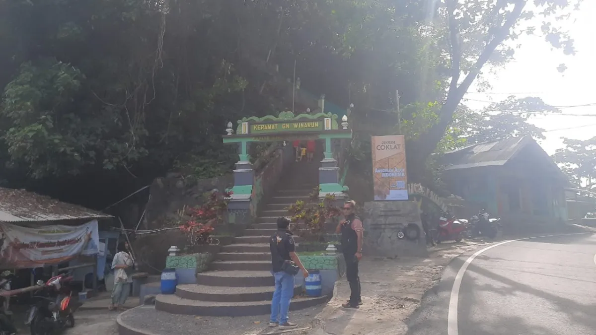Pengusulan Pergantian Juru Kunci Gunung Winarum Menimbulkan Kontroversi di Sukabumi