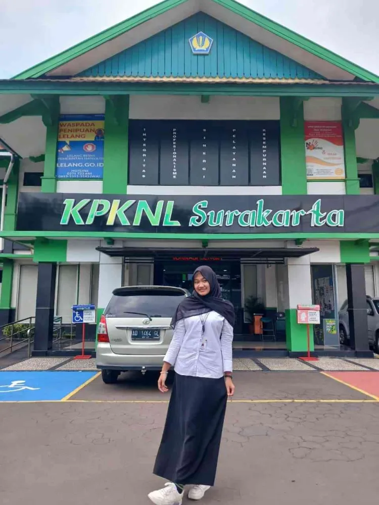 Pengalaman Magang di Divisi Lelang KPKNL Surakarta: Meningkatkan Kompetensi Mahasiswa