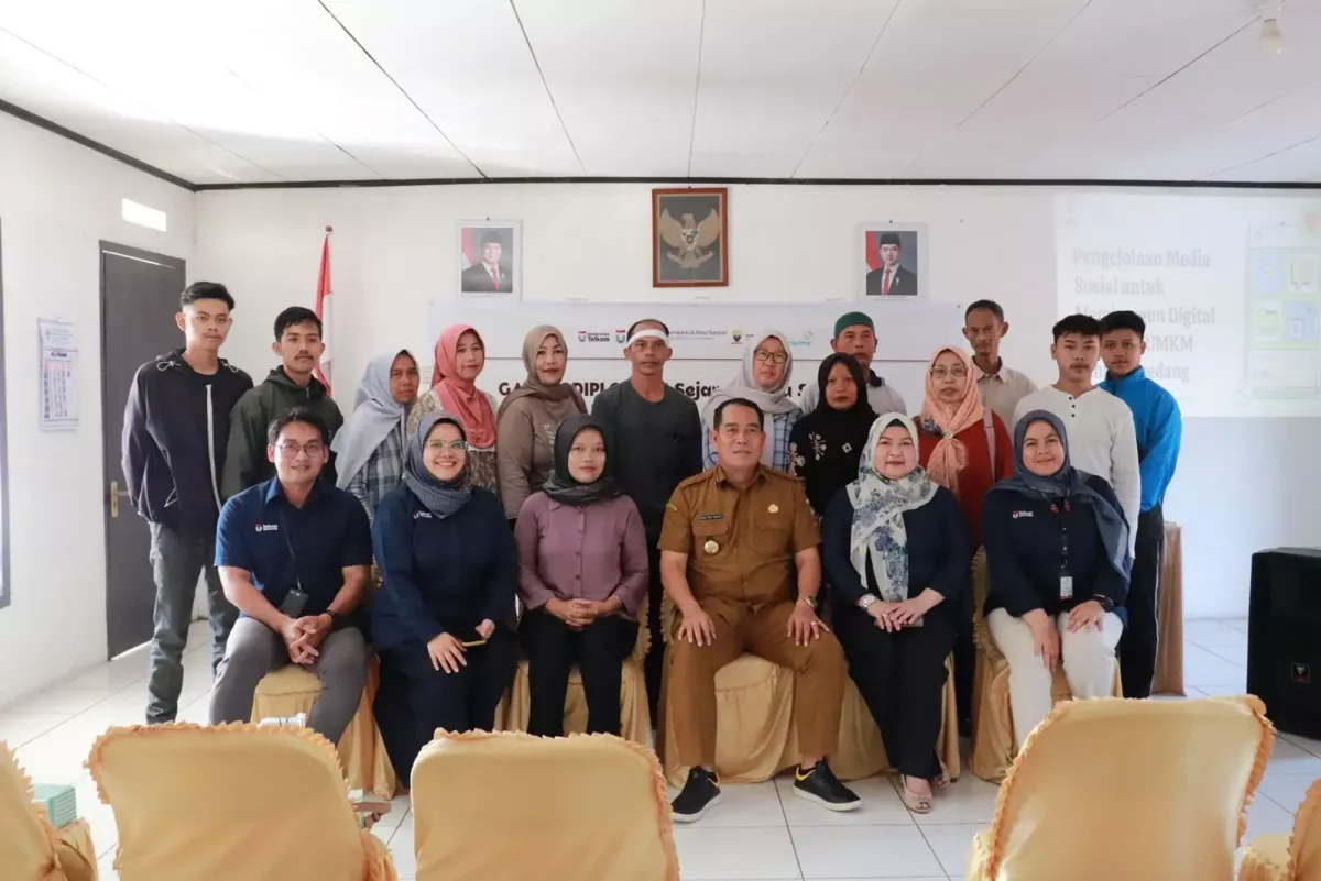 Pendampingan Digital Tingkatkan Adaptasi UMKM Tahu Sumedang dan Gastrodiplomasi