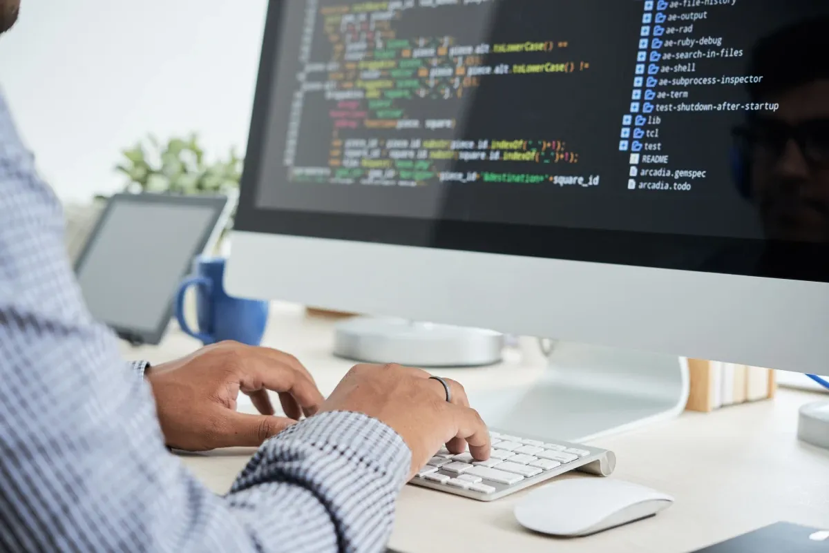 Prodi Teknologi Informasi: Pembangun Inovasi Digital Masa Depan