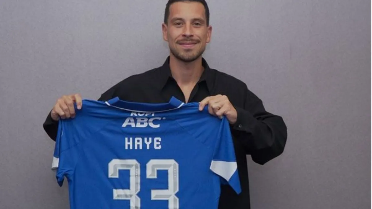 Thom Haye Bergabung dengan Persib untuk Fanatisme dan Ambisi Juara