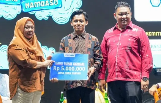 Dedikasi Guru Najib Nadir Dapat Apresiasi dari Gubernur Sulawesi Tengah