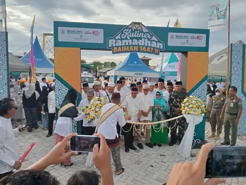 73 Pelaku Usaha Meriahkan Kuliner Ramadan di Jembatan Barito