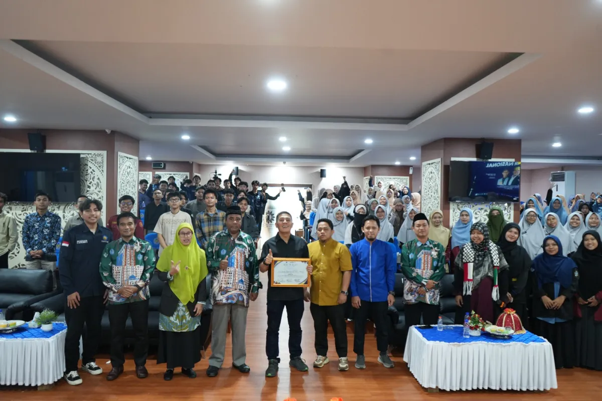 ICOMFEST 4: Membangun Generasi Muda Berakhlak di Era Digital