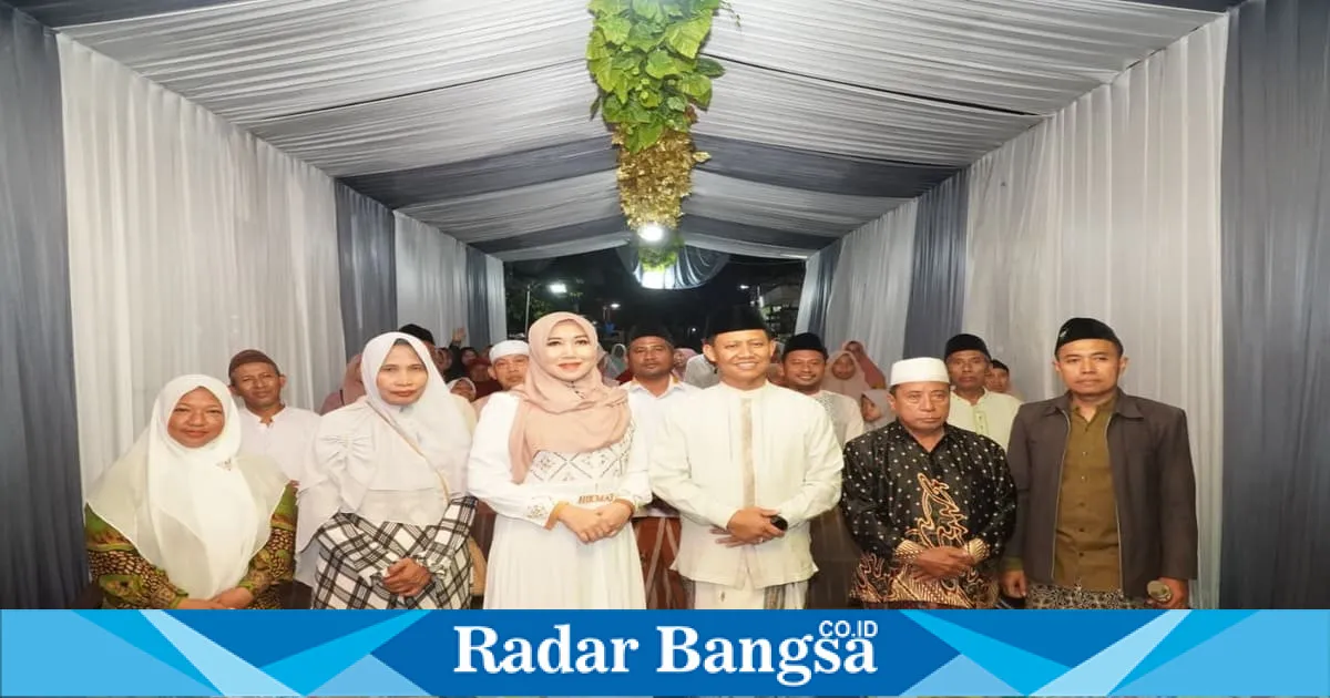 Lia Istifhama Tutup Wisuda Santri dengan Pantun Penuh Inspirasi