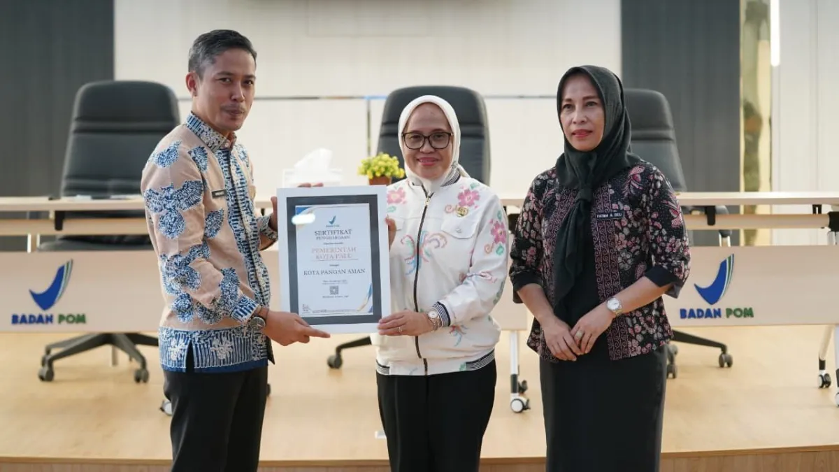 Pemkot Palu Raih Penghargaan Pangan Aman dari Balai POM
