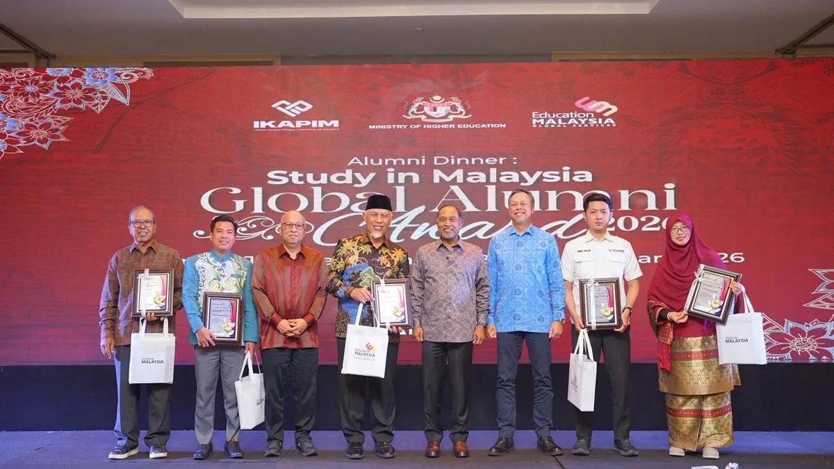 Penghargaan Alumni Perkuat Kerjasama Pendidikan Indonesia-Malaysia