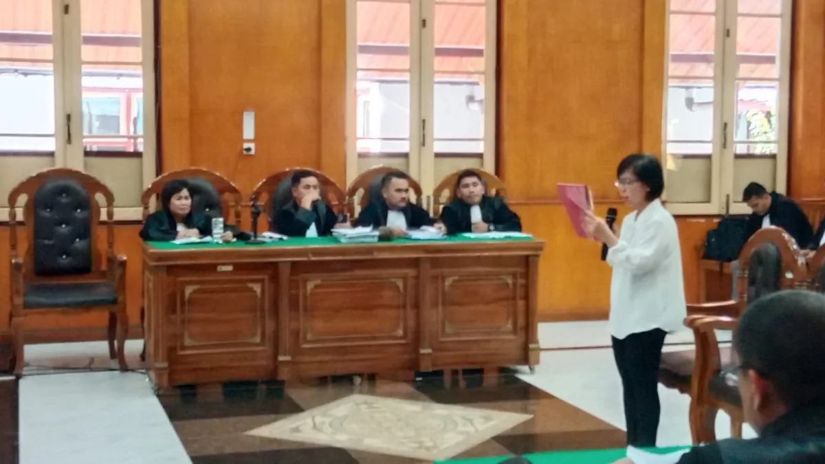 Terdakwa Pemalsuan Surat Minta Pembebasan, Soroti Tuntutan yang Tidak Logis