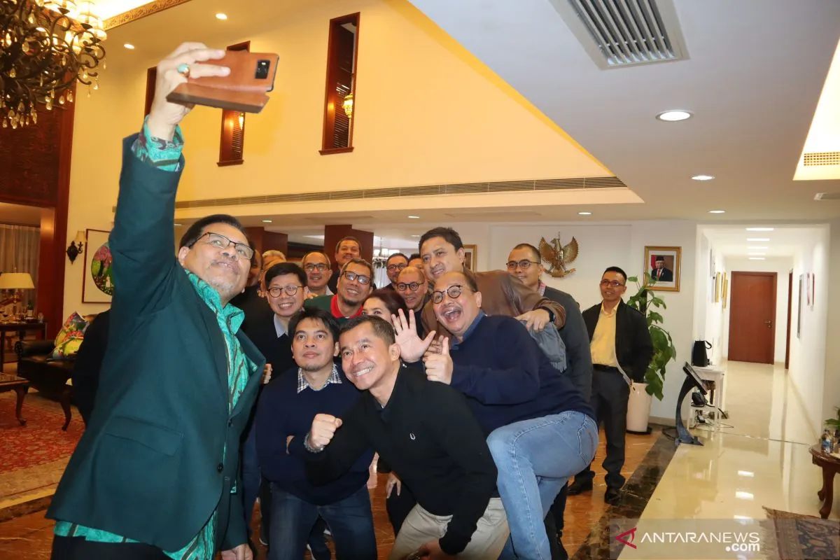 Kunjungan 10 Pemred Indonesia ke Xinjiang untuk Memahami Situasi Etnis Uighur