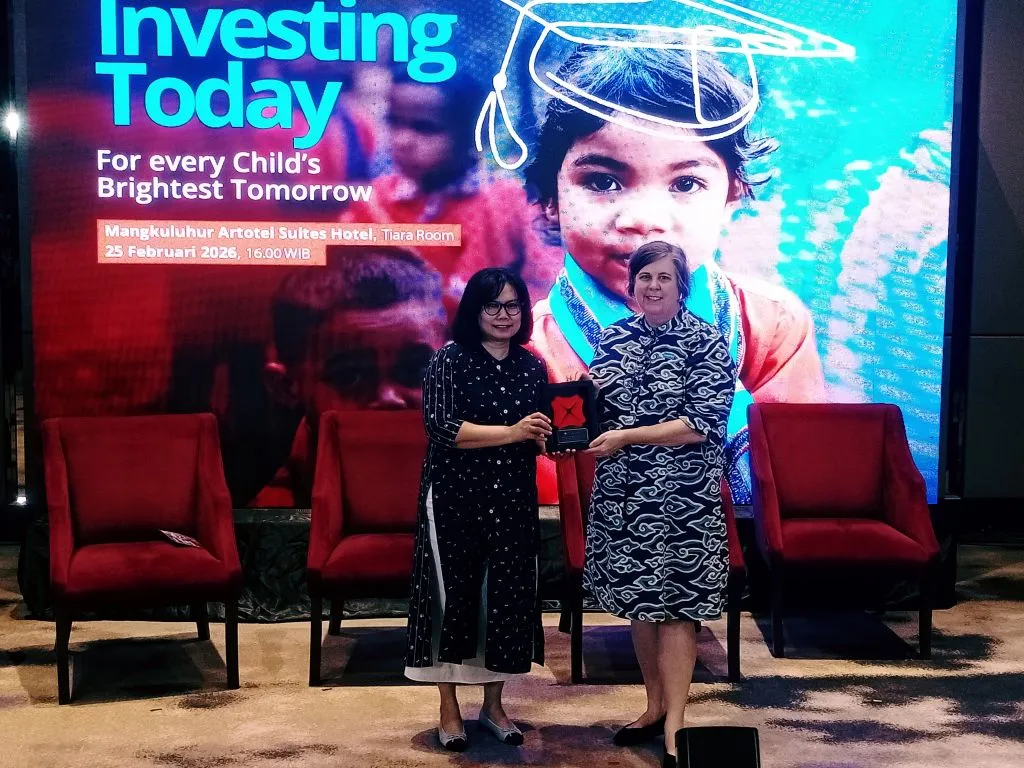 DBS Investasi USD2,7 Juta untuk Perbaikan Nutrisi dan Pendidikan Anak di NTT