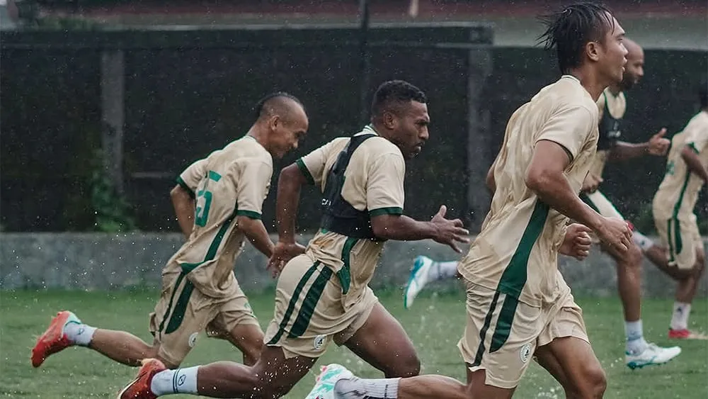 PSS Hadapi Persipura Tanpa Dua Pemain Cedera
