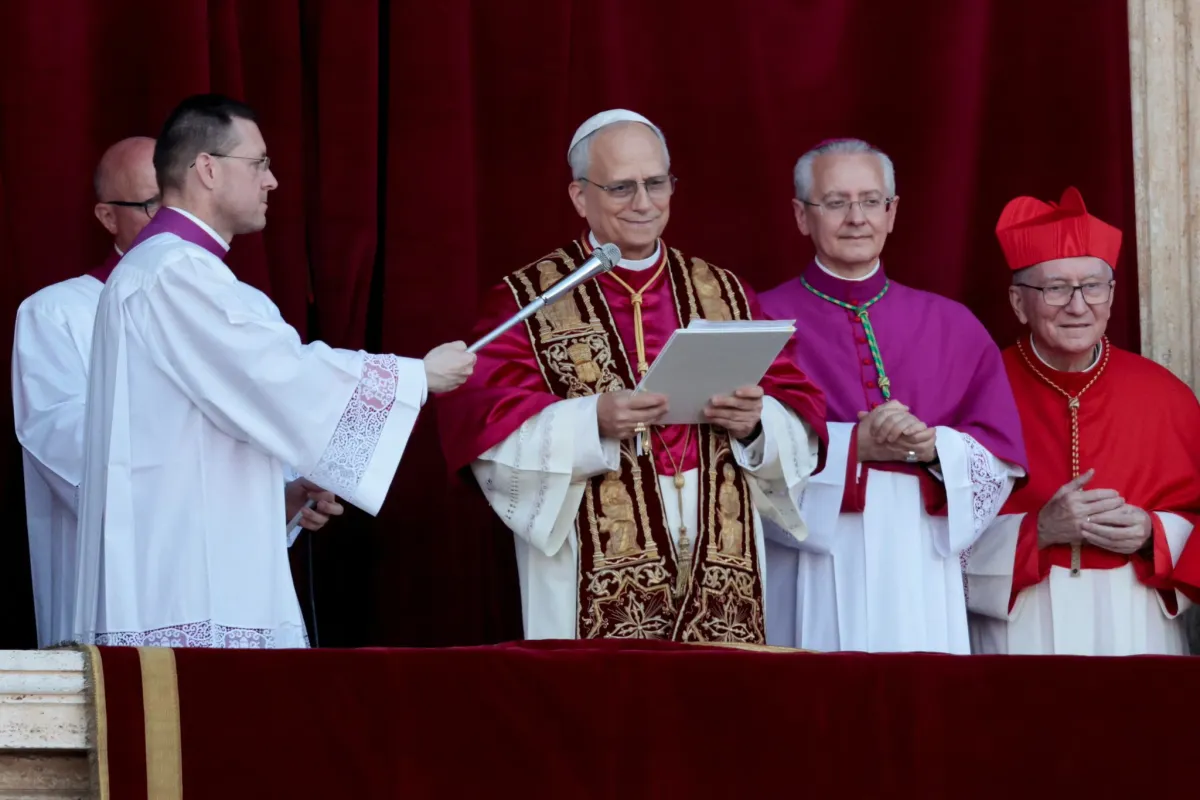 Mengenal Paus Leo XIV: Dari Misionaris di Peru Menjadi Pemimpin Gereja Katolik Global