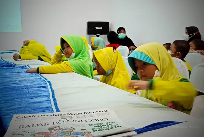 Keceriaan Anak-Anak MC Kids Menghiasi Ruang Redaksi