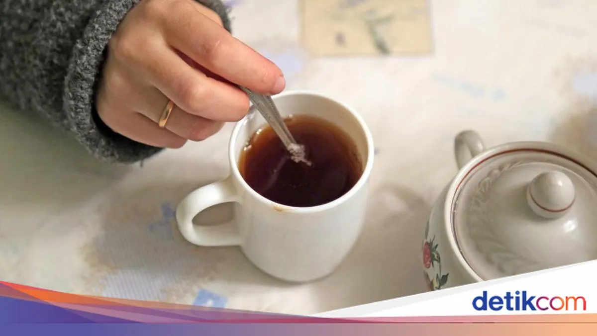 7 Tips Aman Menikmati Kopi Saat Sahur