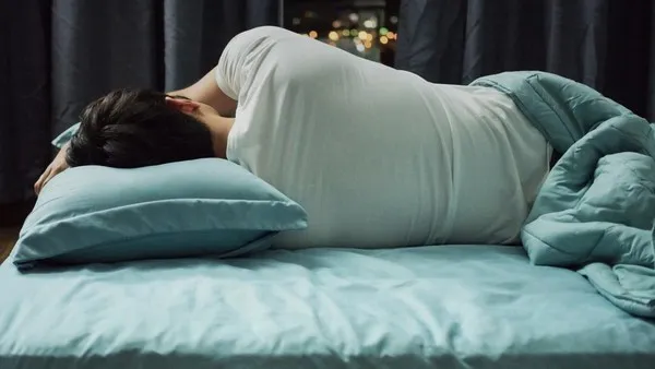 Tips Tidur Sehat Saat Puasa Agar Berat Badan Tetap Terjaga