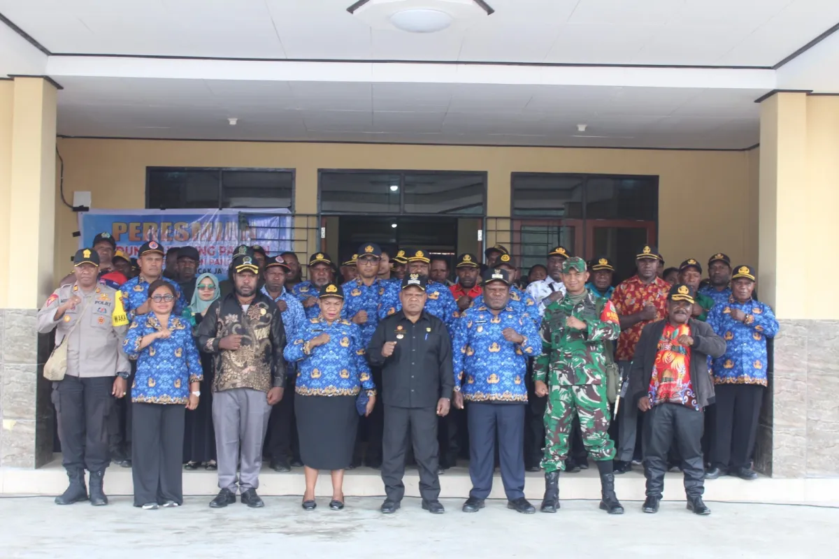 Peresmian Gedung Lubung Pangan Dinas Ketahanan Pangan di Kabupaten Puncak Jaya