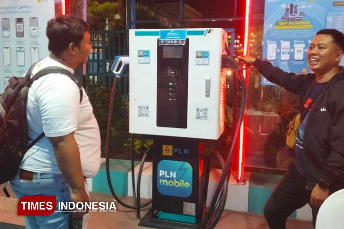 PLN Gresik Siap Perluas Jaringan SPKLU untuk Dukung Kendaraan Listrik