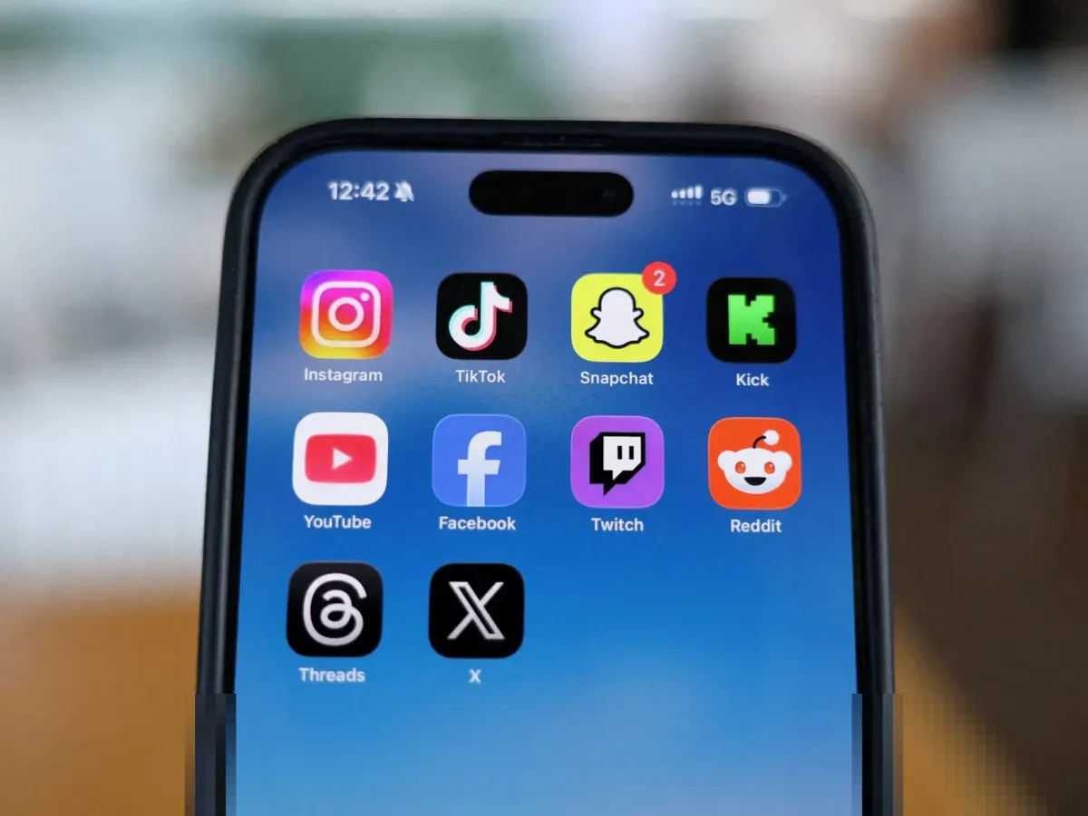 Gabon Blokir Facebook dan TikTok Akibat Konten Memicu Konflik Sosial