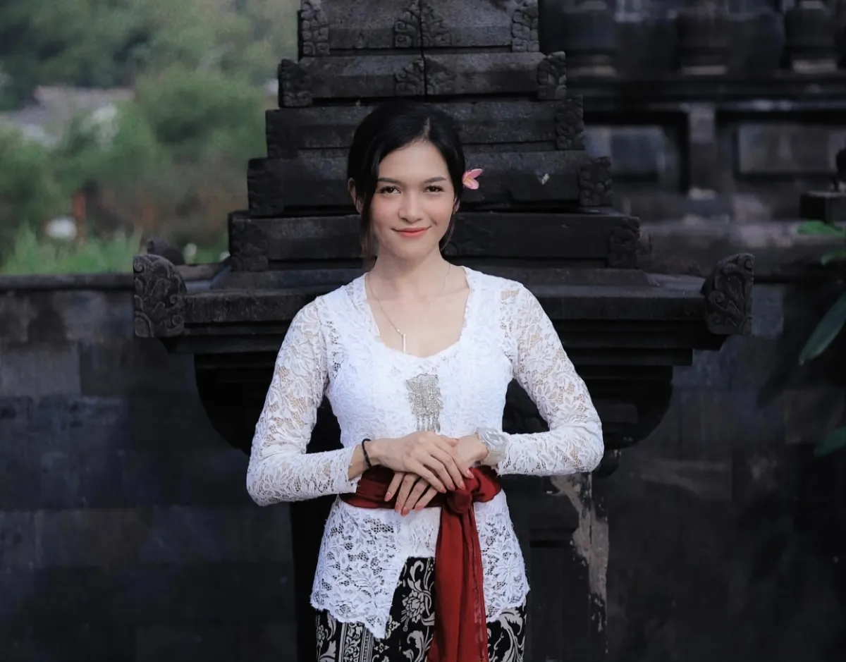 Lindi Fitriyana Siap Menikah dengan Virgoun, Kenali Profilnya