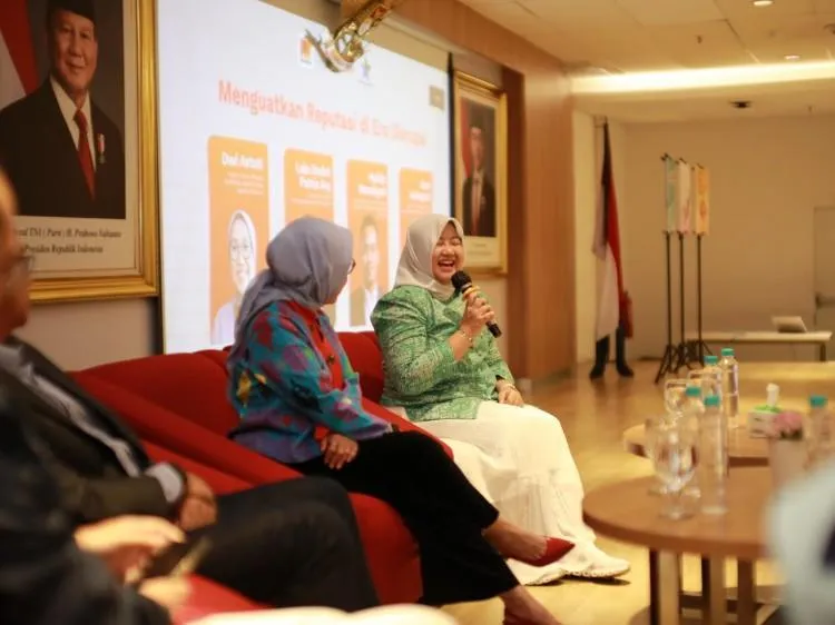 Lulusan Komunikasi Harus Adaptif dan Pahami Digital untuk Hadapi Tantangan Industri